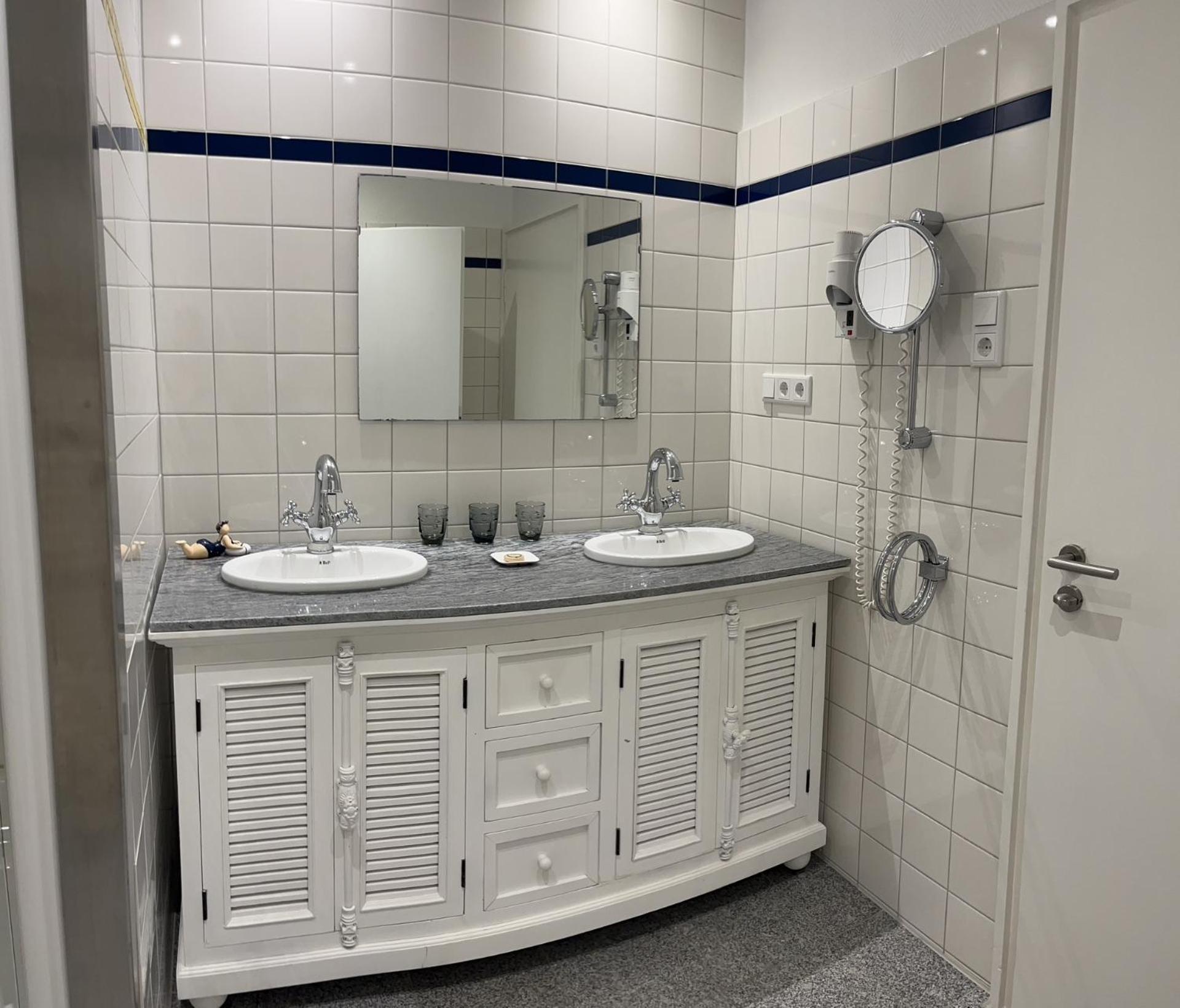 Apartment Am Januspark *